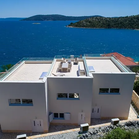 The Light House View! * Vinišće